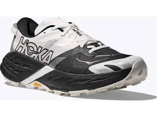 HOKA Speedgoat 7 - Black / White