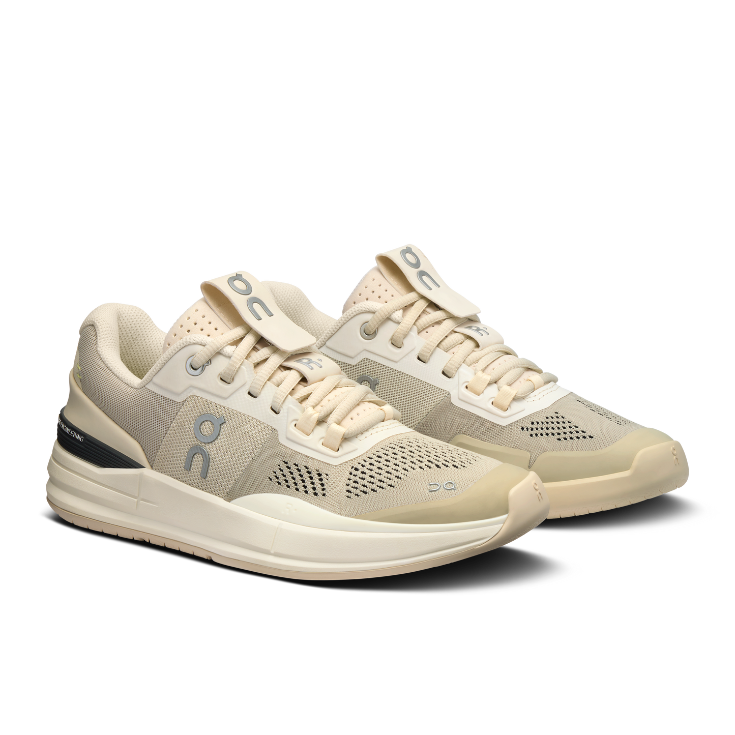 On THE ROGER Pro - Sand | Ivory