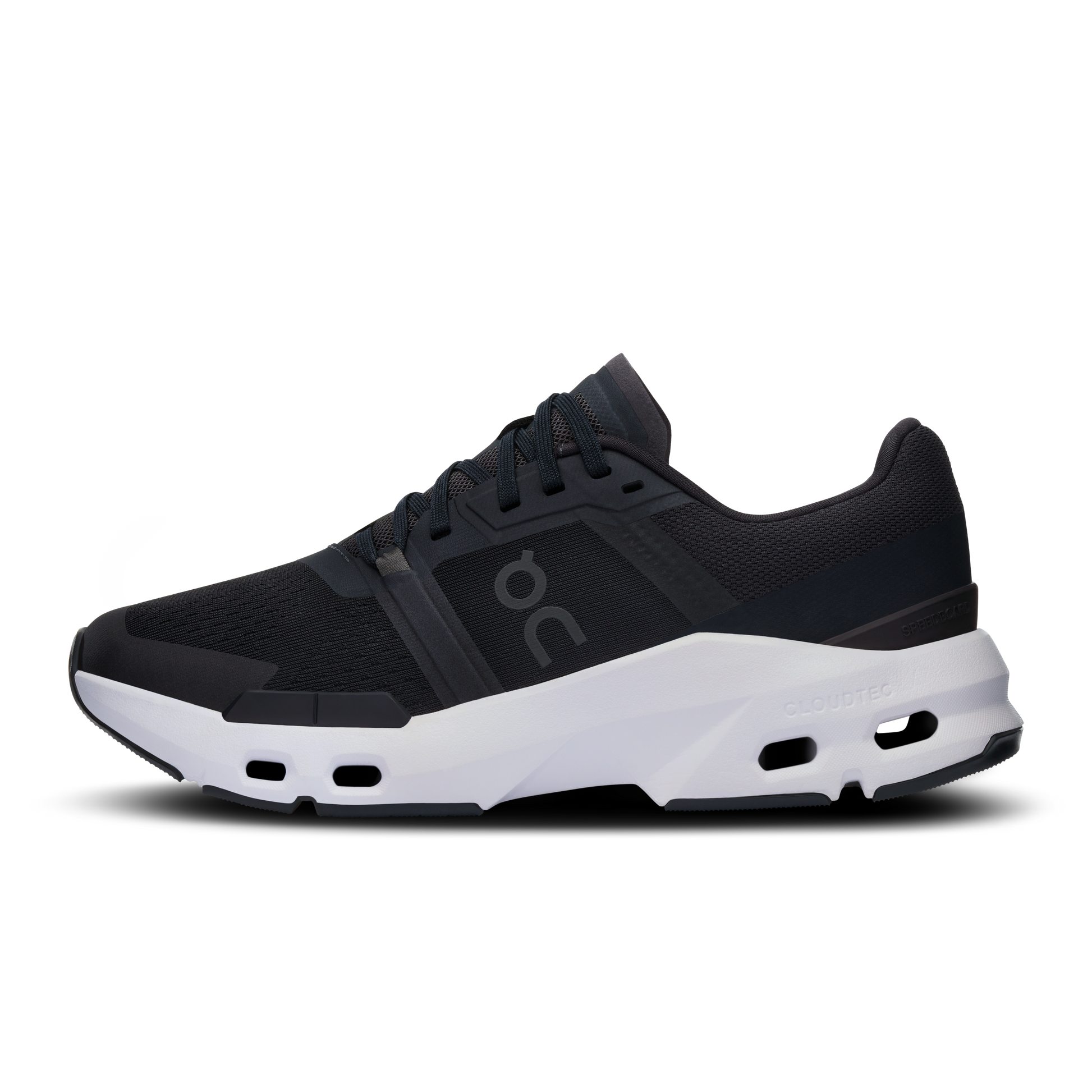 On Cloudpulse - Black | White