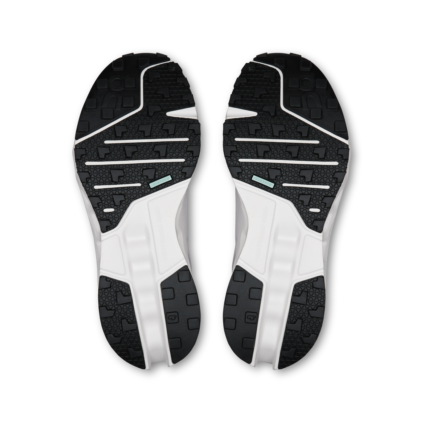 On Cloudsurfer Trail - Frost | White