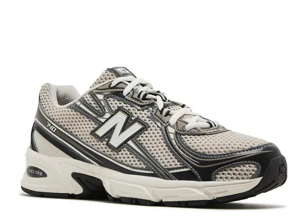 New Balance 740 - White / Silver Metallic / Black
