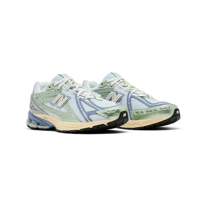 New Balance 1906r - Ice Blue / Melon Water / Dusk Shower