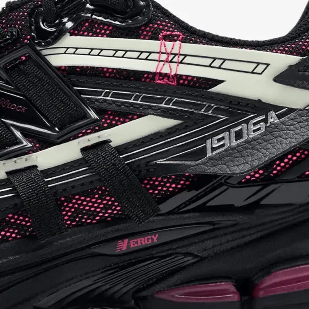 New Balance 1906 A - Black / Dragon Berry / White