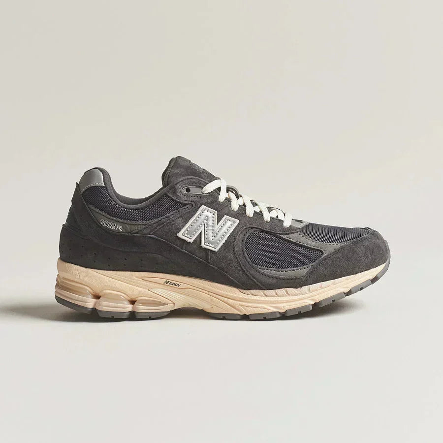 New Balance 2002r - Phantom Magnet 24