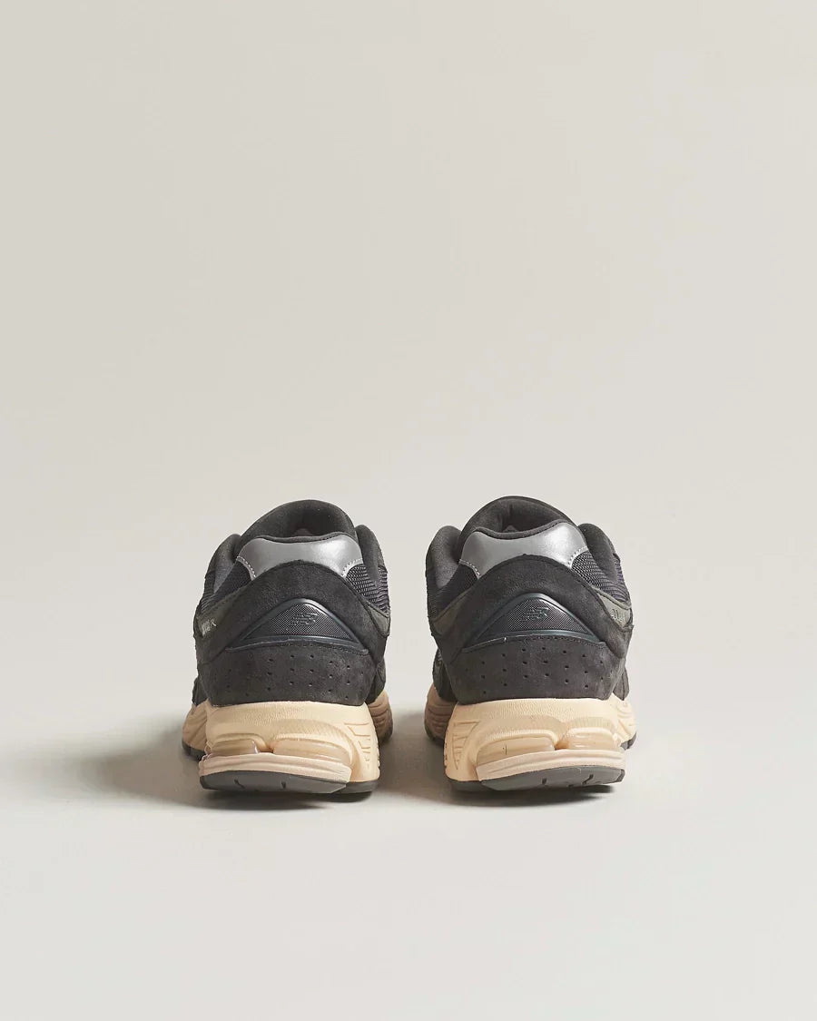New Balance 2002r - Phantom Magnet 24