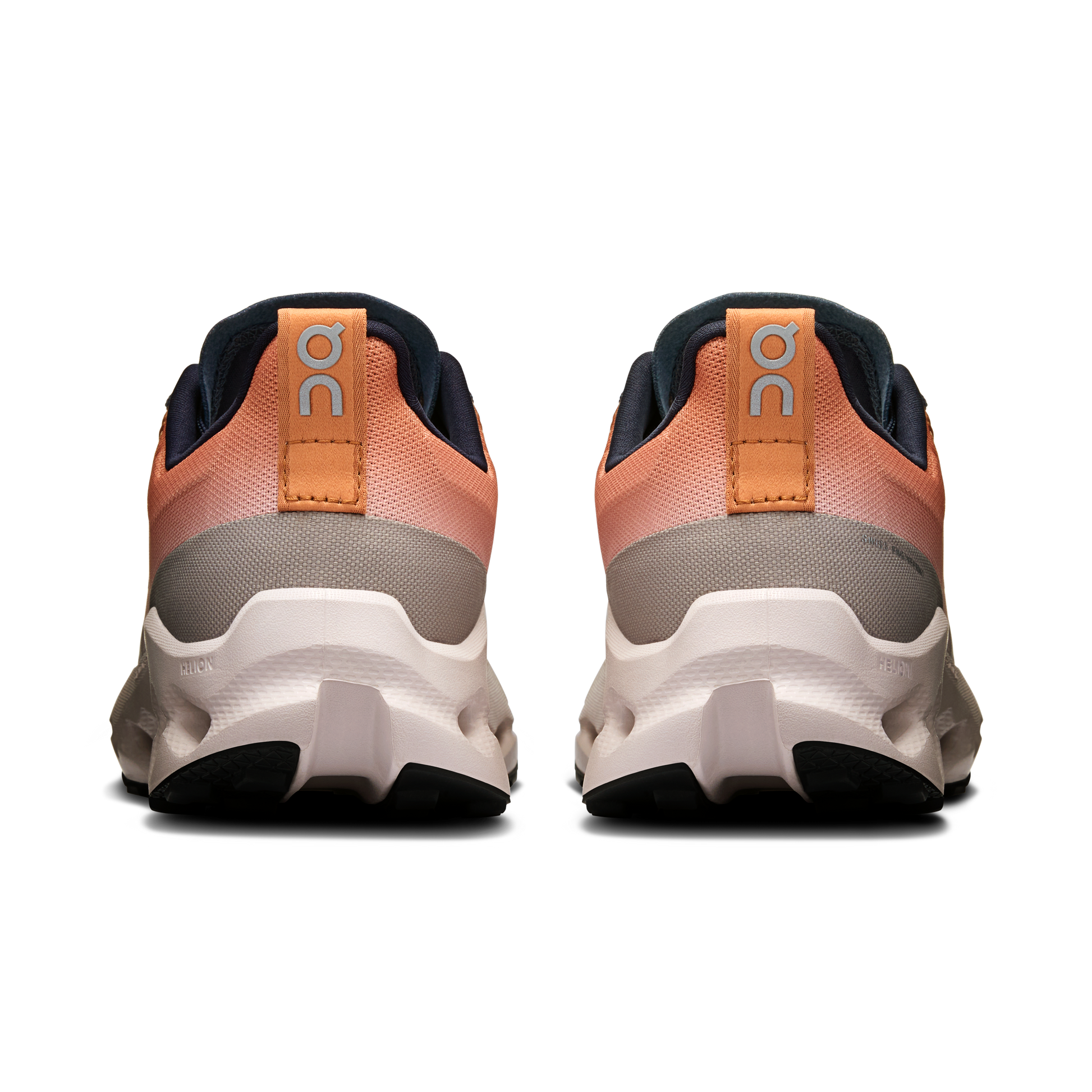 On Cloudsurfer Trail - Sandstone | Silver