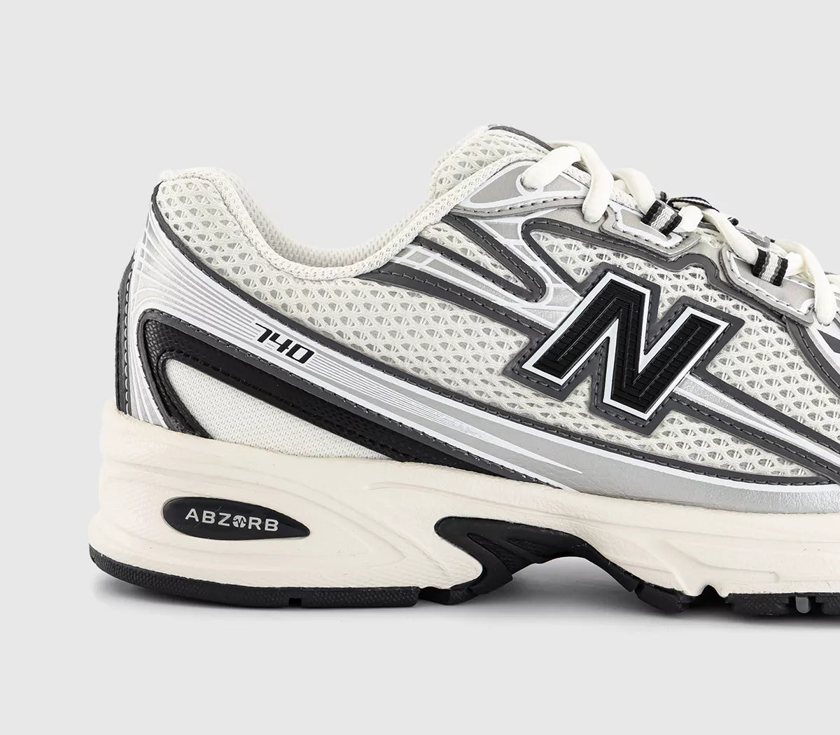 New Balance 740 - Sea Salt / Black