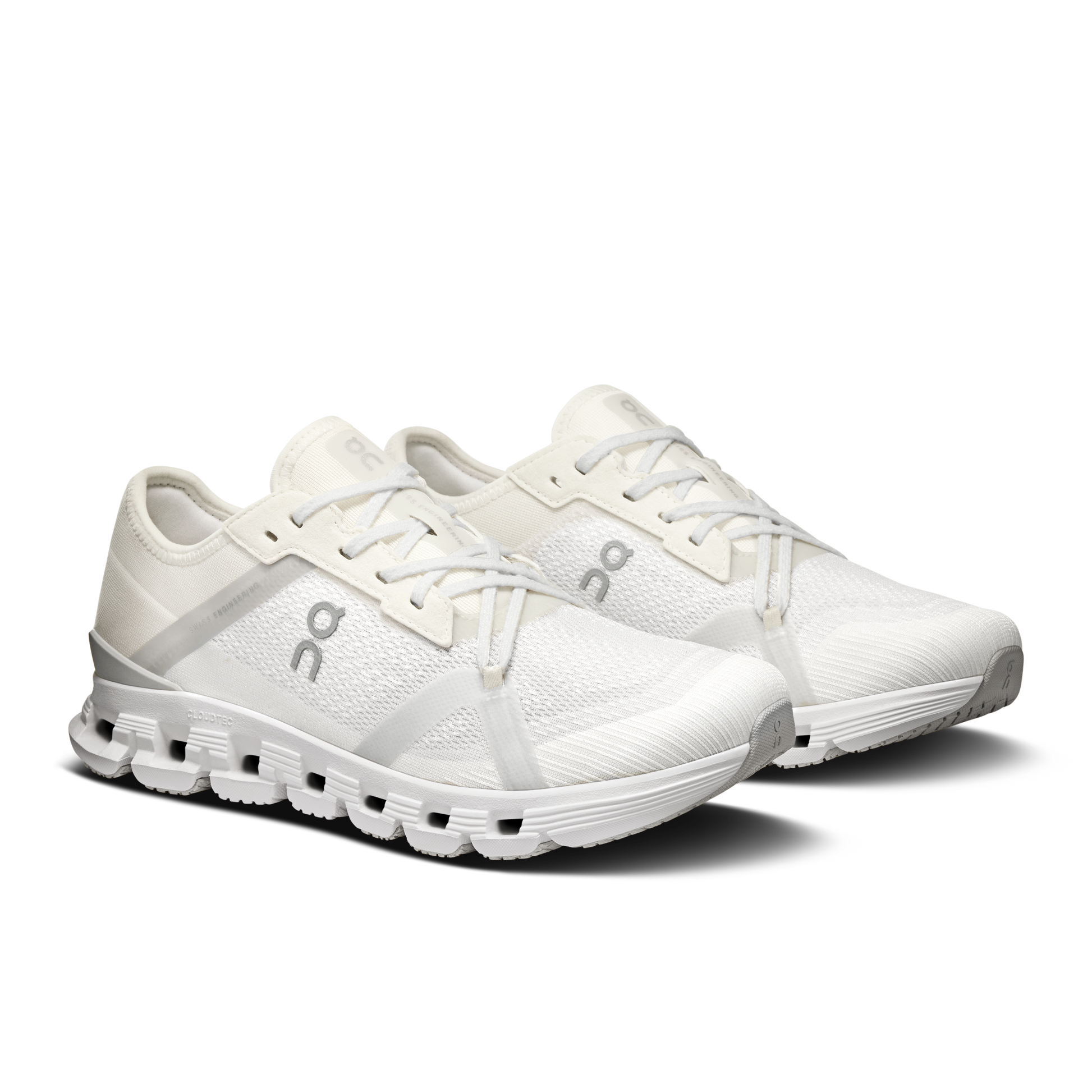 On Cloud X 4 AD - White | Wolf