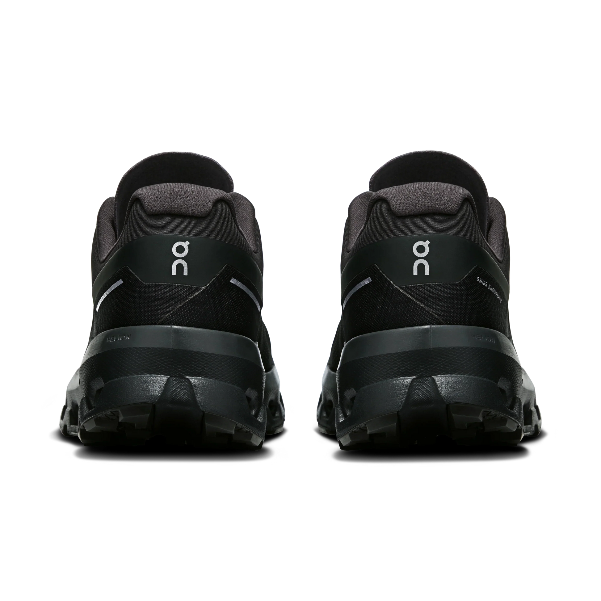 On Cloudvista 2 - Black | Black