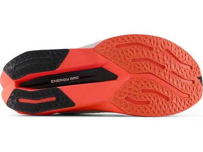 New Balance FuelCell SuperComp Trainer v3 - Urgent Red