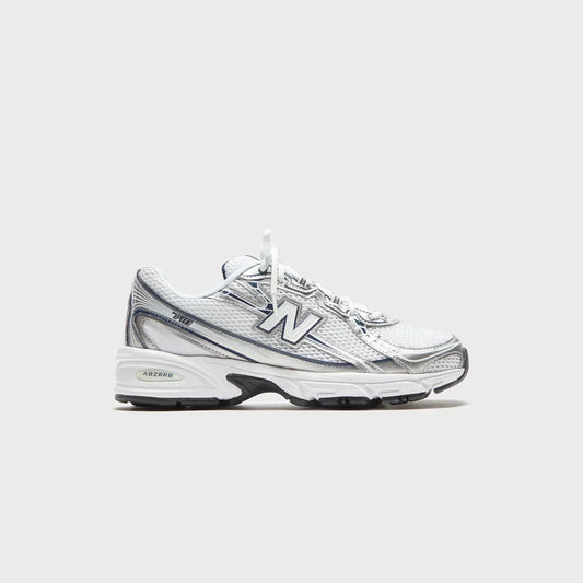 New Balance 740 - White / Silver Metallic