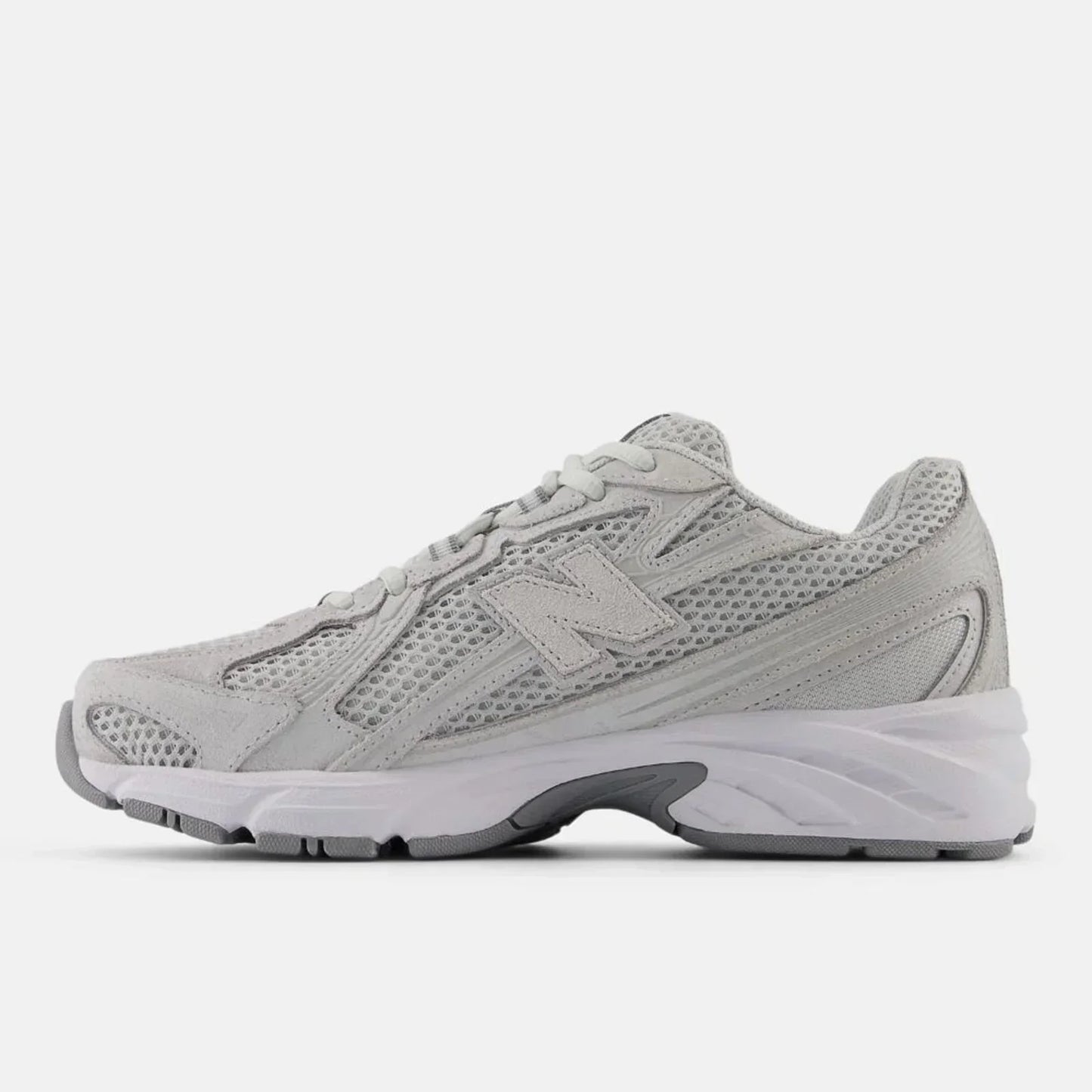 New Balance 740 - Reflection / Slate Grey