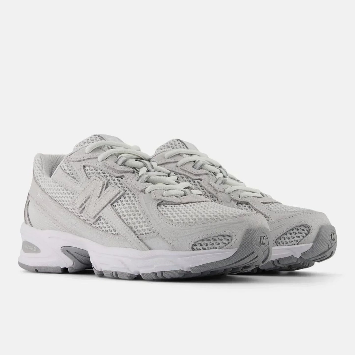 New Balance 740 - Reflection / Slate Grey