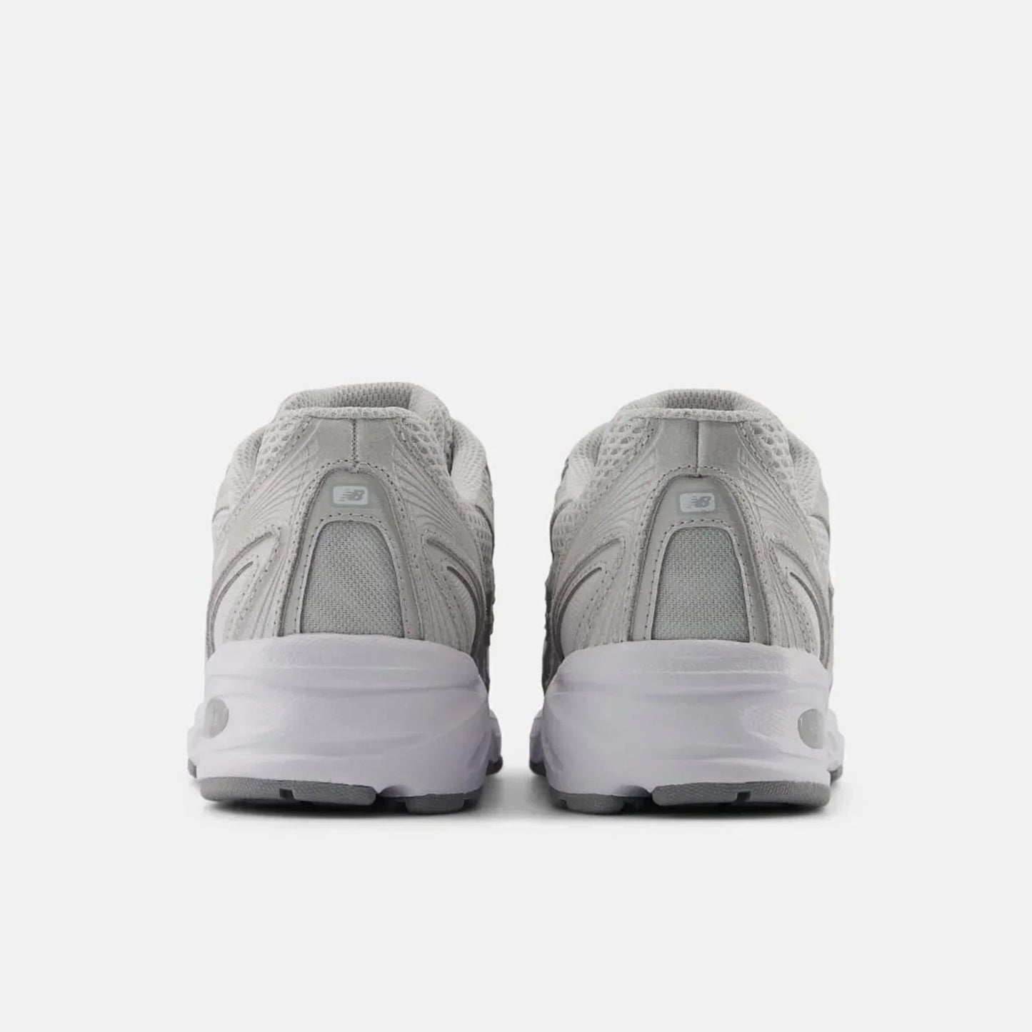 New Balance 740 - Reflection / Slate Grey
