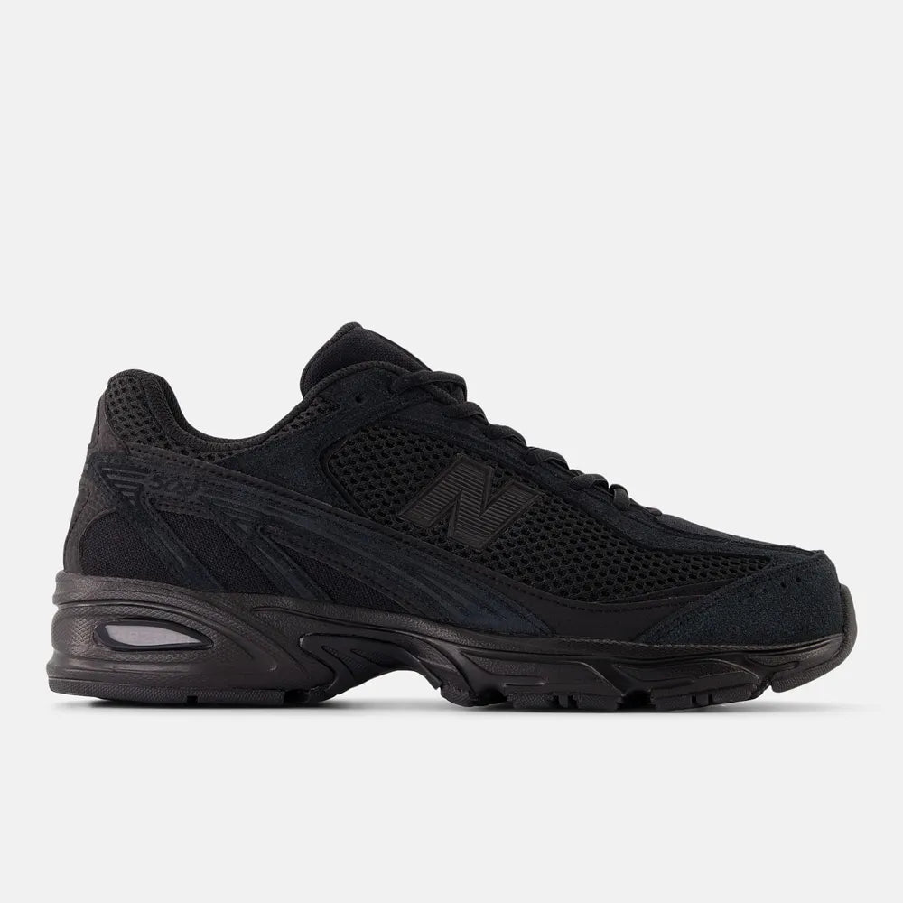 New Balance 509 - Black / Black
