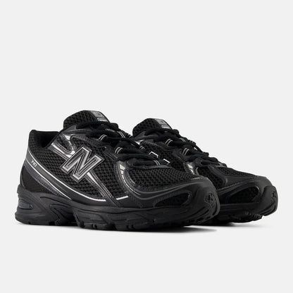 New Balance 740 - Black Metallic