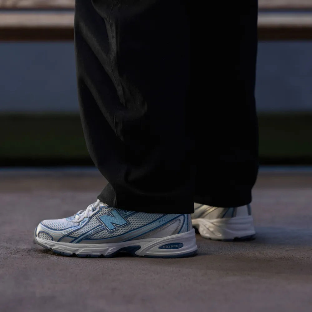 New Balance 740 - White / Blue Bird