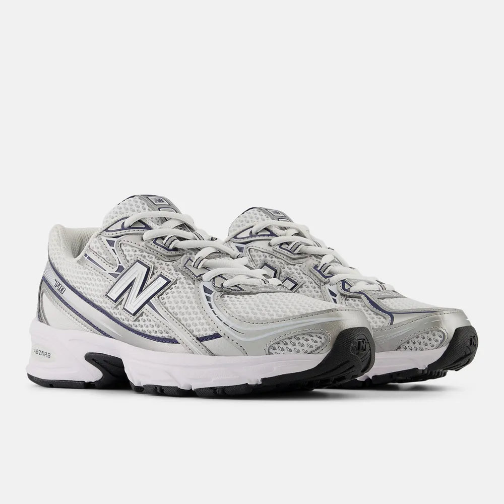 New Balance 740 - White / Silver Metallic