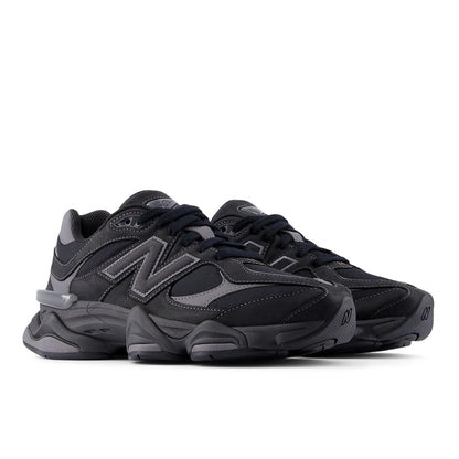 New Balance 9060 - Black with Graphite