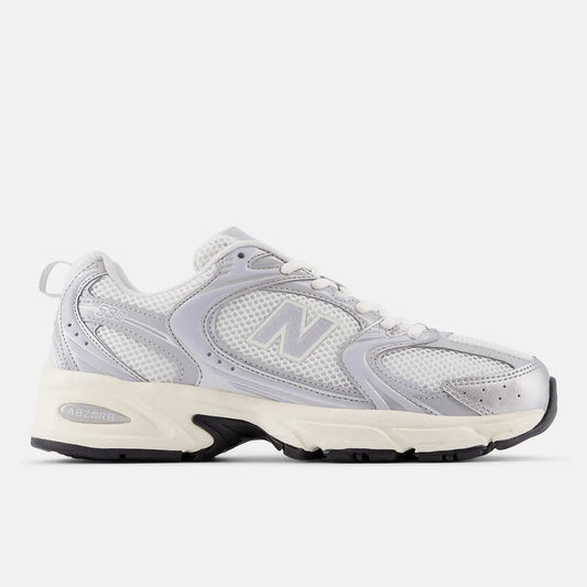 New Balance 530 - Moonbeam / Silver Metallic