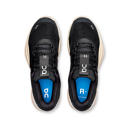 On THE ROGER Pro - Black | Sand