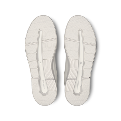 On THE ROGER Advantage - All White