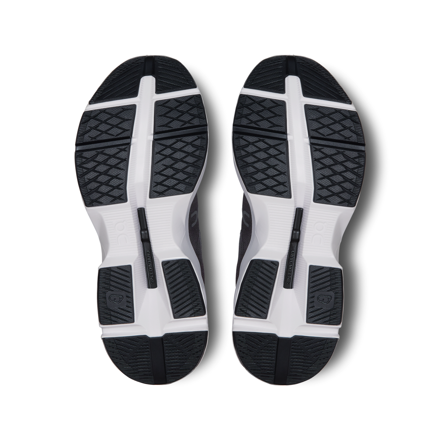 On Cloudpulse - Black | White