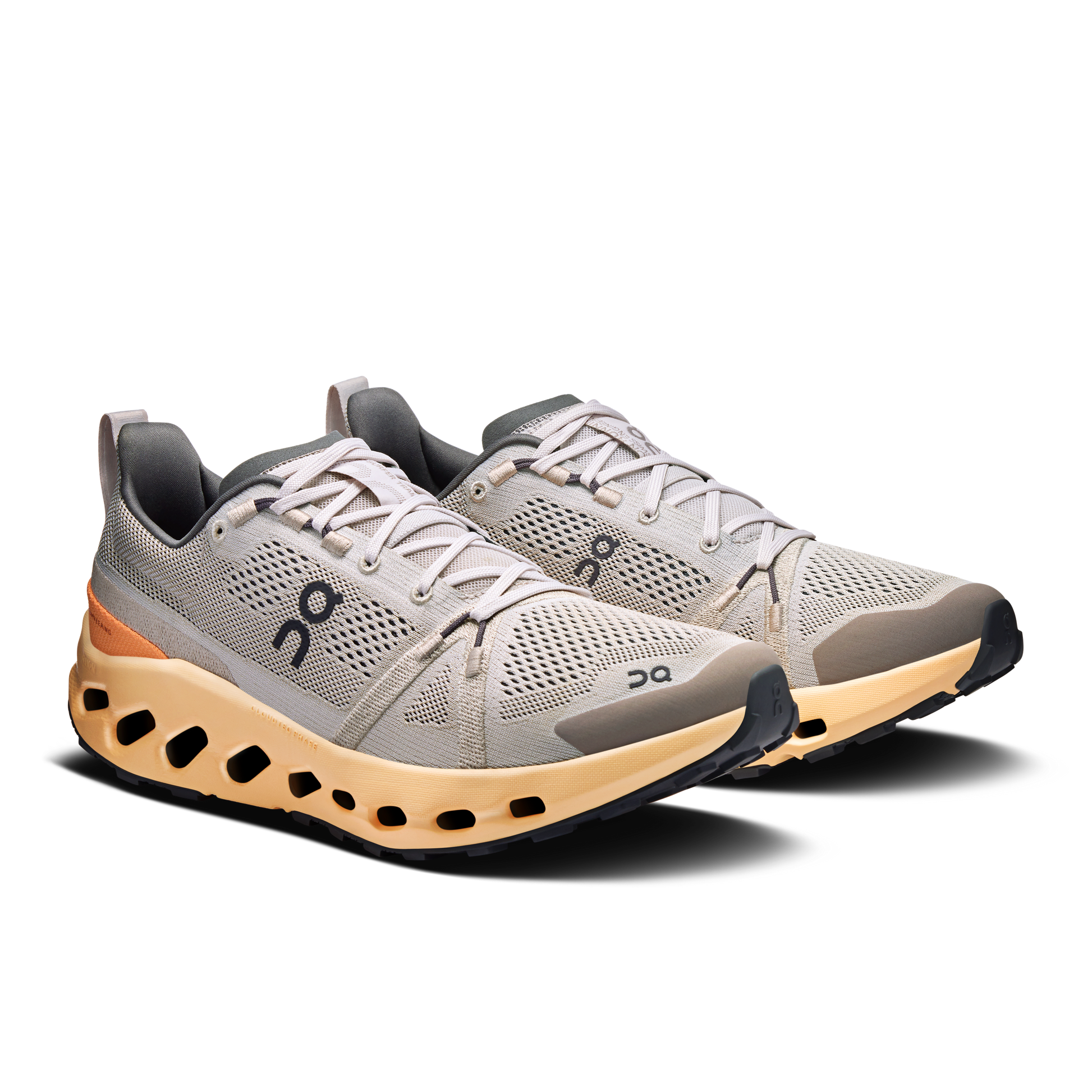 On Cloudsurfer Trail - Silver | Blonde