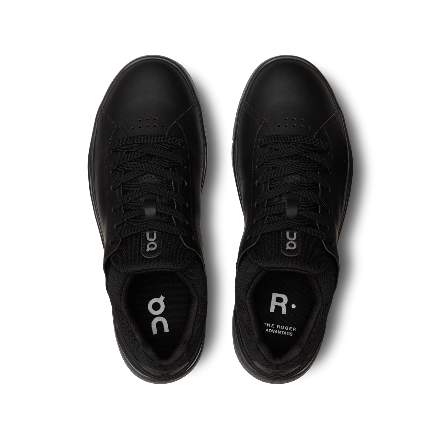 On THE ROGER Advantage - All Black