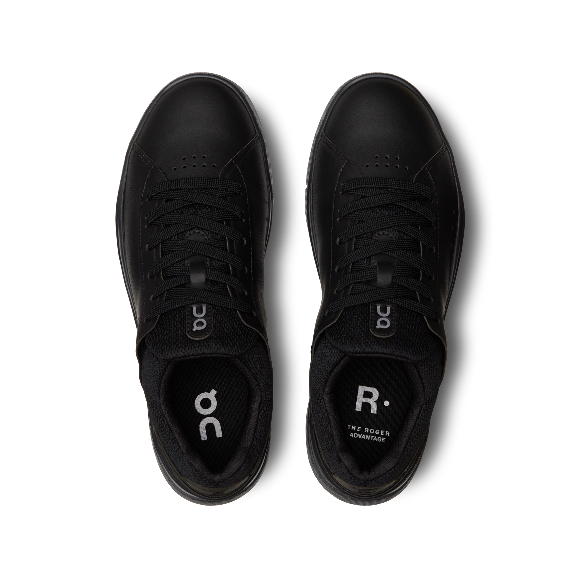 On THE ROGER Advantage - All Black