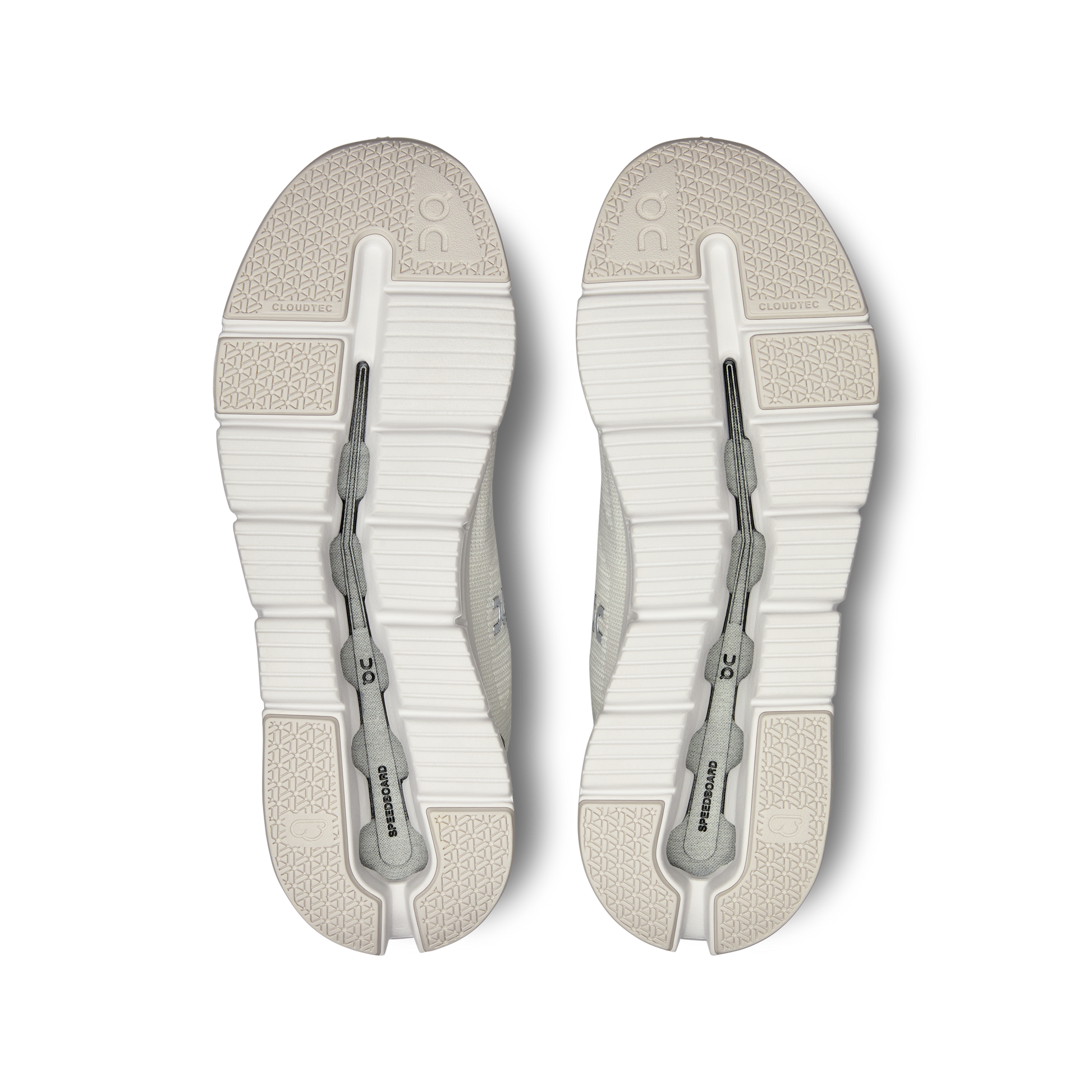 On Cloudrift - Undyed-White | Wisteria