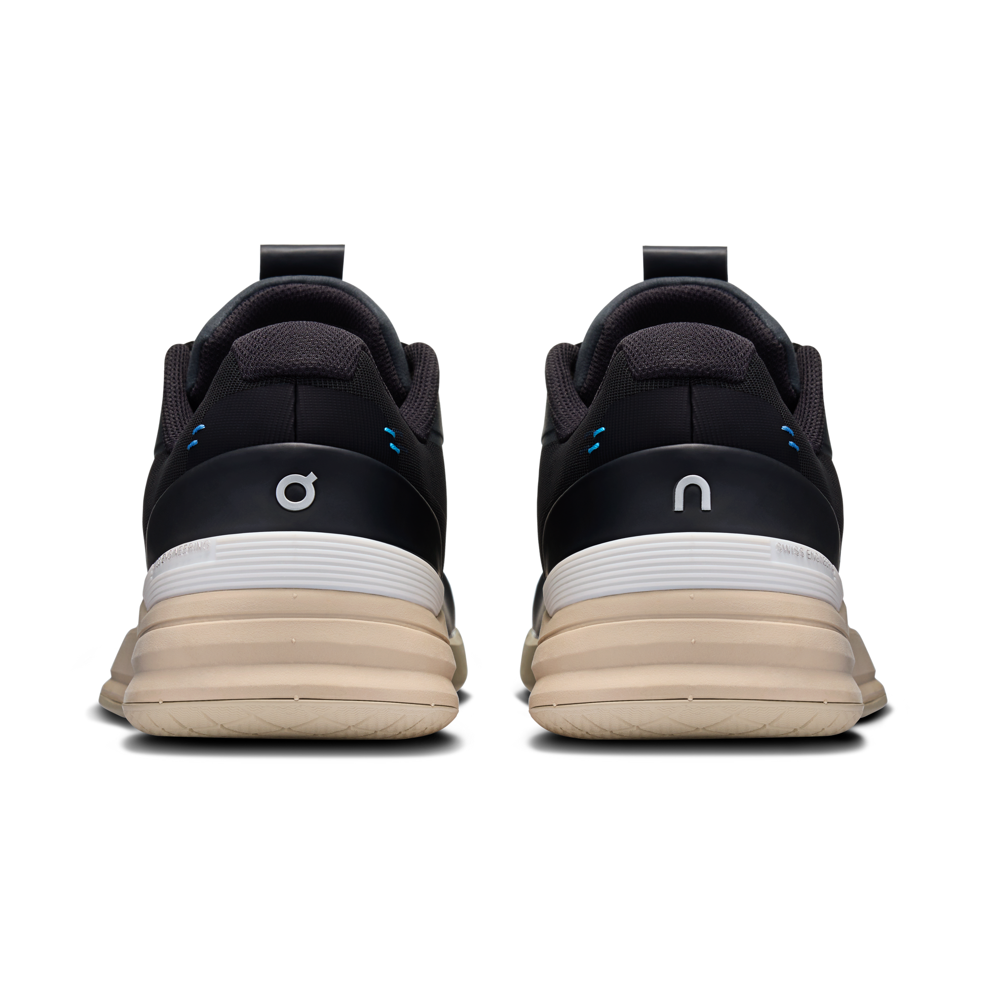 On THE ROGER Pro - Black | Sand