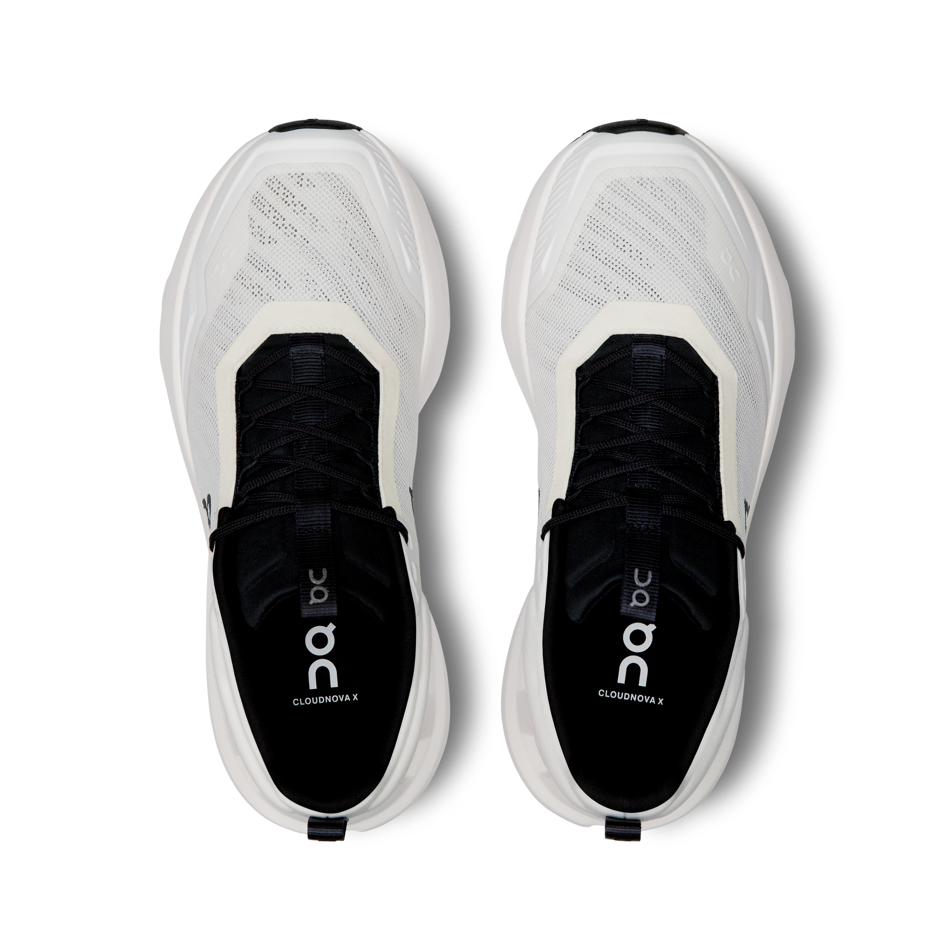 On Cloudnova X - White | Black