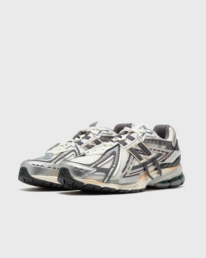 New Balance 1906 A - Silver Metallic / Sea Salt / Castlerock