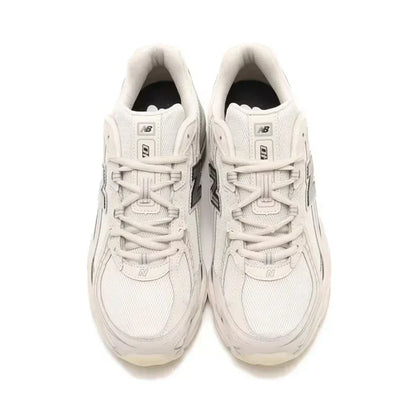 New Balance 740 - Sea Salt / White