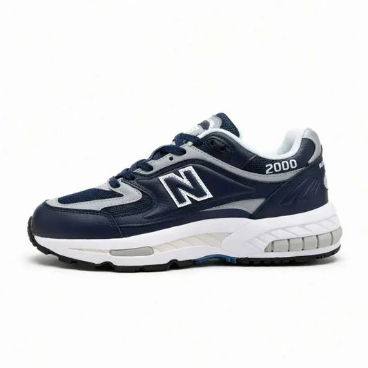 New Balance 2000 Limited Edition - Navy / Metallic Silver
