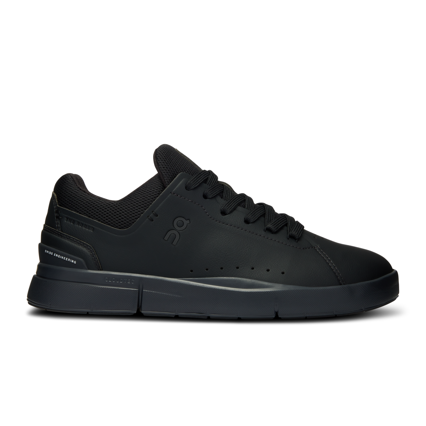 On THE ROGER Advantage - All Black