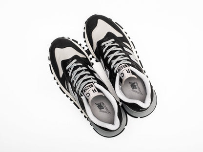 New Balance 1300 - Black with Grey