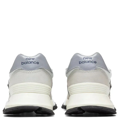 New Balance 1300 - Summer Fog / Navy