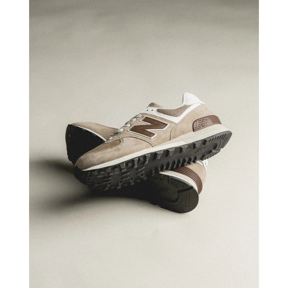 New Balance 574 - Grey with brown