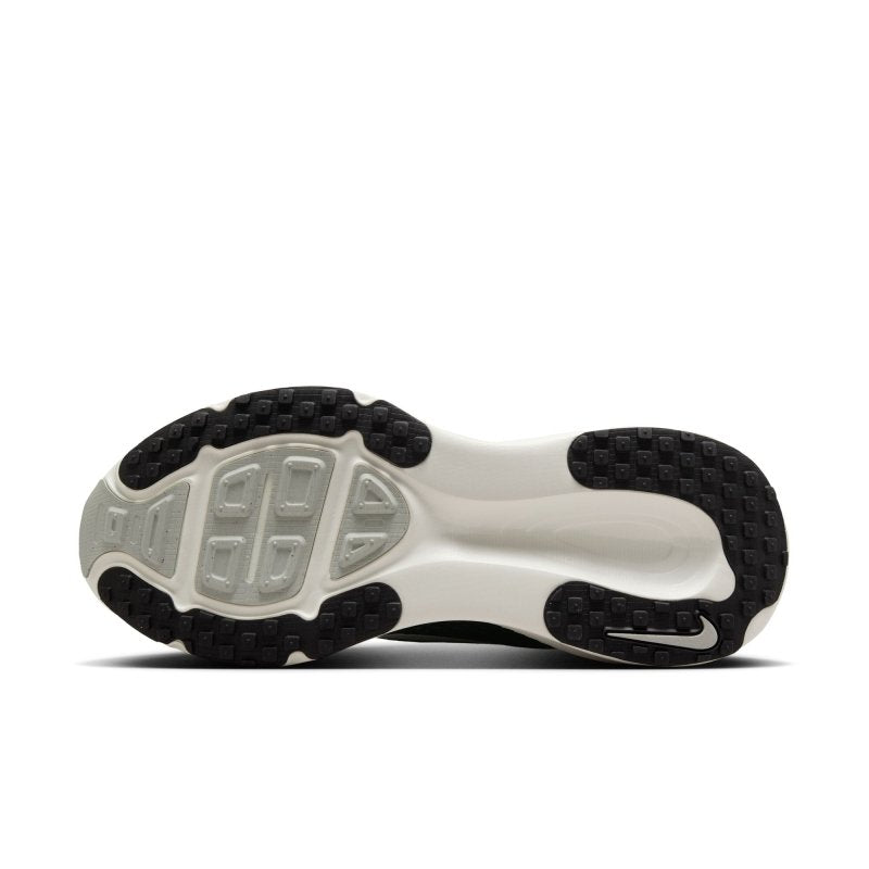 Nike Vomero 18 - Black/Summit White/Coconut Milk