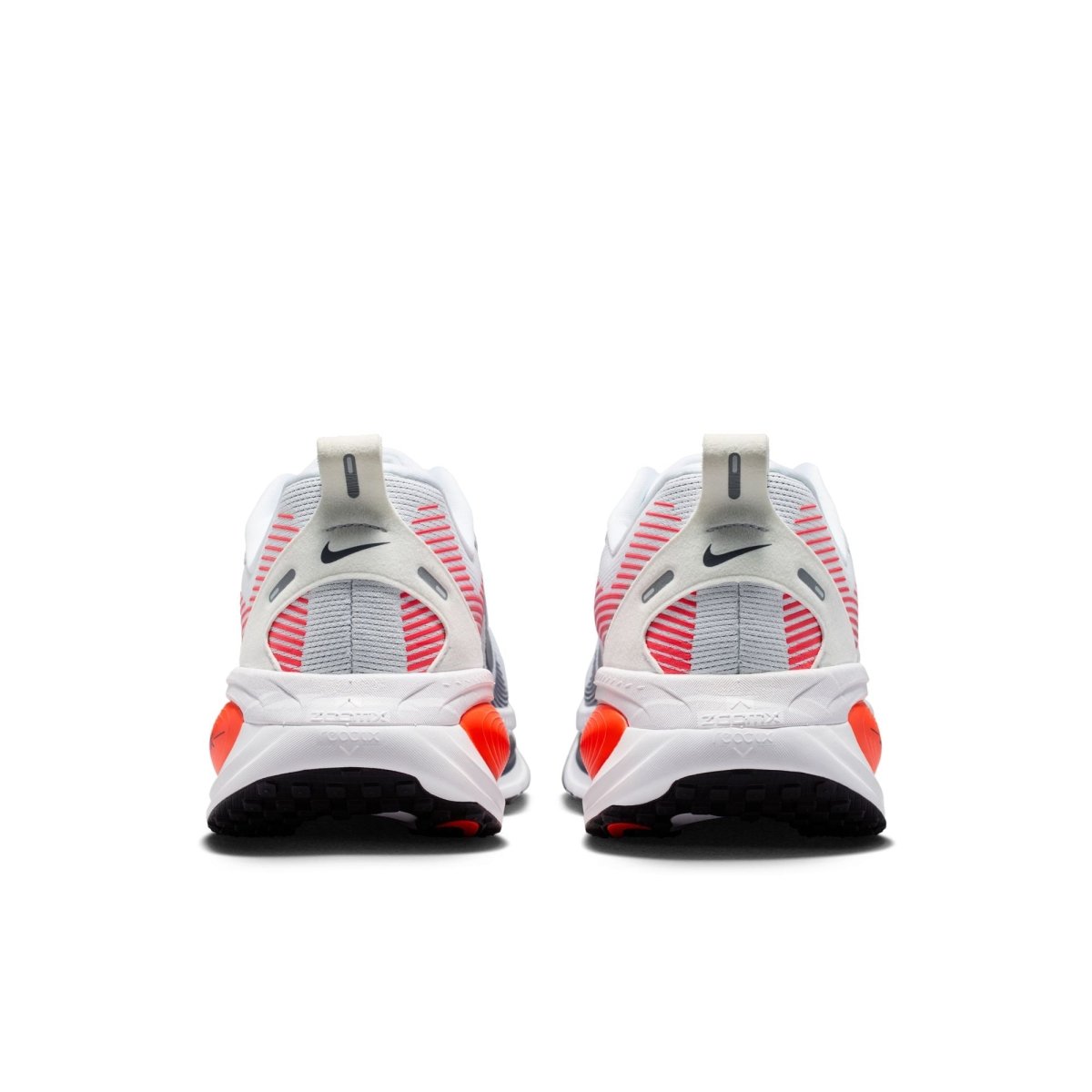 Nike Vomero 18 - White/Midnight Navy/Bright Crimson