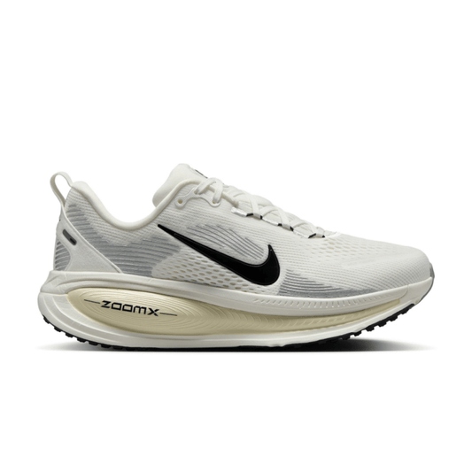 Nike Vomero 18 - Summit White/Black/Coconut Milk