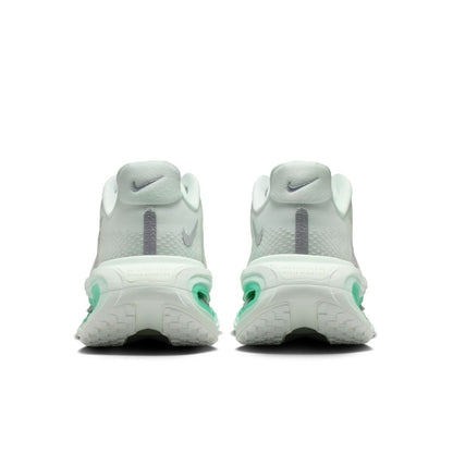 Nike Vomero Premium - Barely Green/Metallic Silver