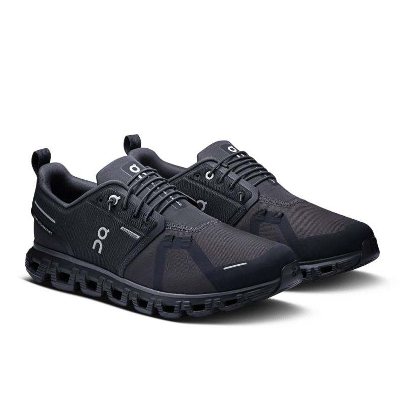 On Cloud 6 Waterproof Lifestyle - Black/Black