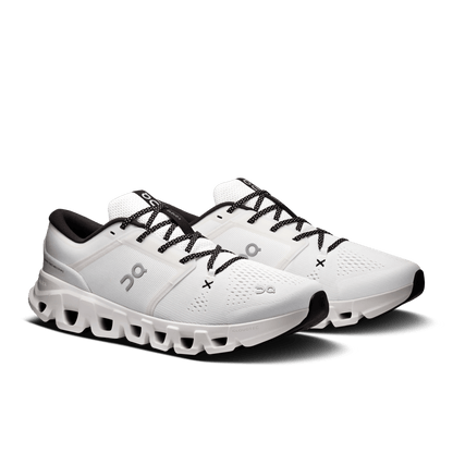 On Cloud X 5 - White/Black