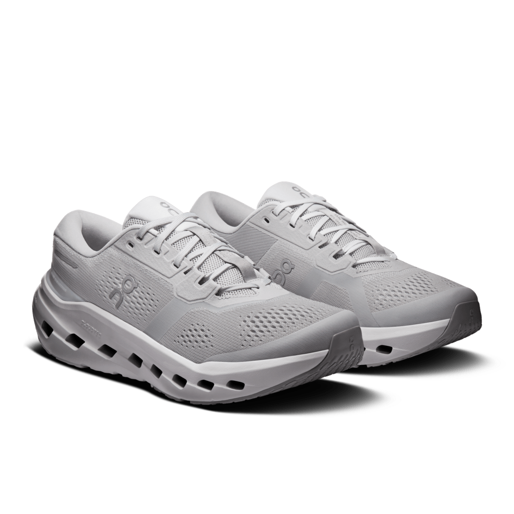 On Cloudrunner 3 - Glacier/Alloy