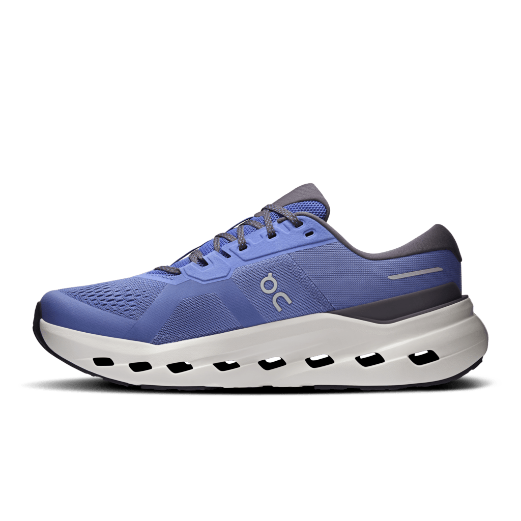 On Cloudrunner 3 - Sailor/Ivory