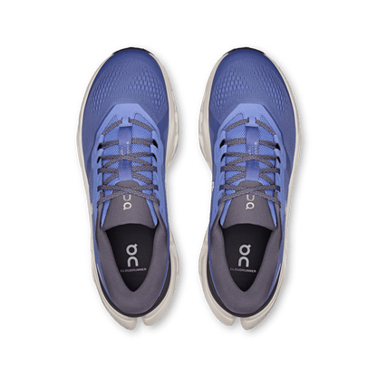 On Cloudrunner 3 - Sailor/Ivory