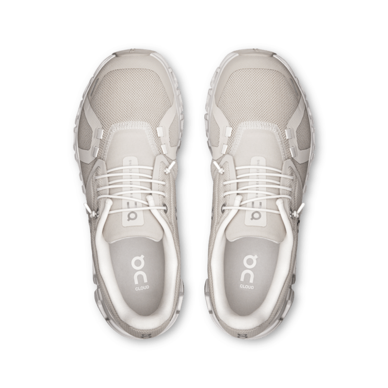 On Cloud 6 Lifestyle - Pearl/White (Wide Width)